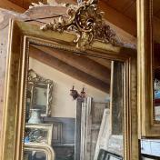 MIRROR WITH MOLDING