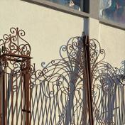 cancello Liberty in ferro chiodato