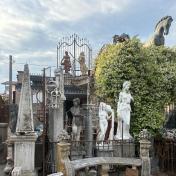 panchine in pietra